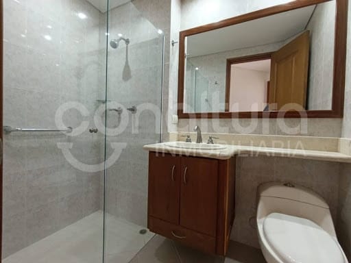 Apartamento de 3 alcobas en arriendo en Laureles, Medellín, 165 m² · foto 24 de 24