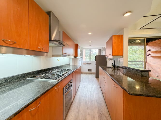 Apartamento de 2 alcobas en venta en Las Lomas, Medellín, 84 m² · foto 12 de 12