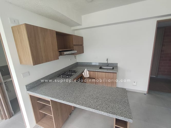 Apartamento de 2 alcobas en venta en Chile, La Estrella, 66 m² · foto 4 de 13