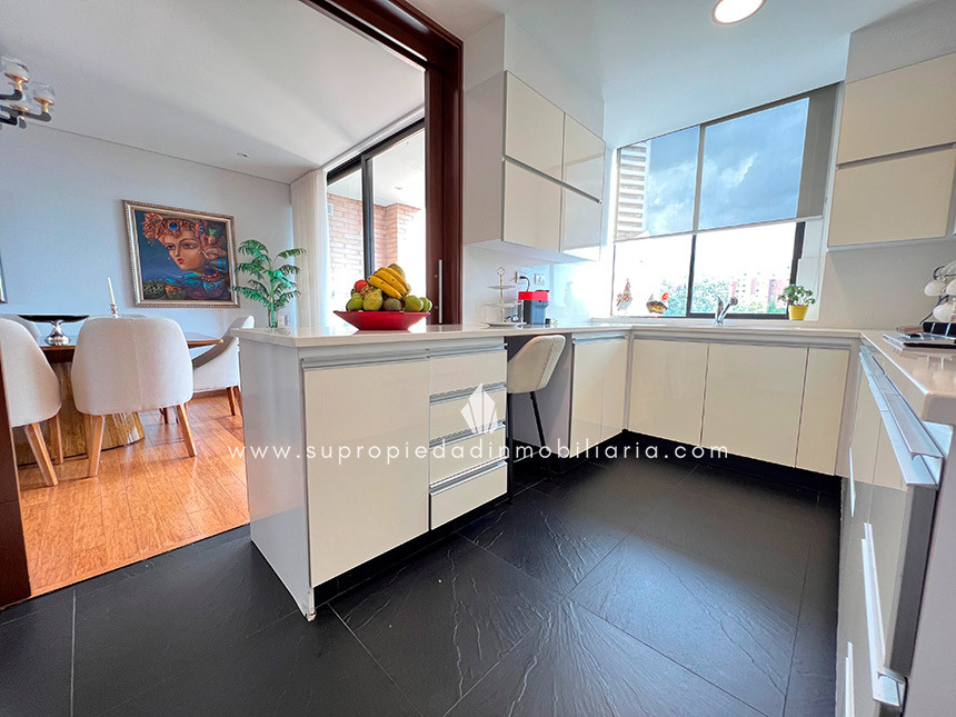 Apartamento en venta en El Campestre, Medellín · foto 13 de 24