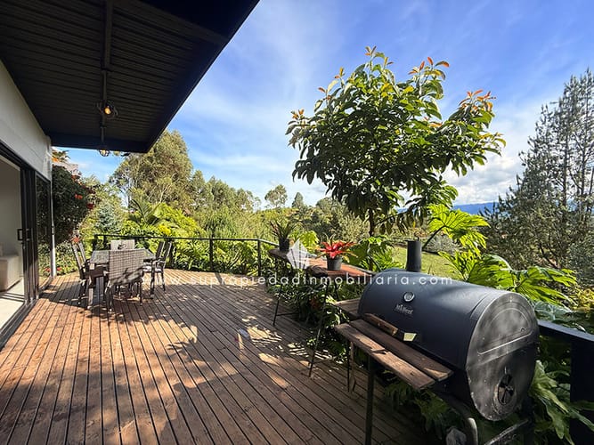 Casa de 3 alcobas en venta en Pantanillo, Envigado, 200 m² · foto 7 de 24