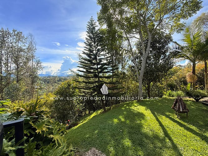 Casa de 3 alcobas en venta en Pantanillo, Envigado, 200 m² · foto 9 de 24