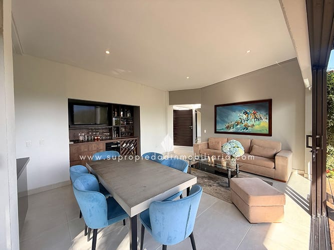 Casa de 3 alcobas en venta en Pantanillo, Envigado, 200 m² · foto 13 de 24