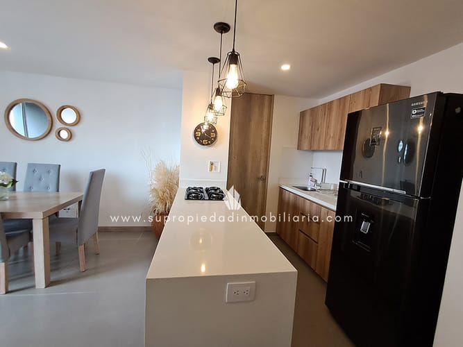 Apartamento de 2 alcobas en arriendo en Villa Carlota, Medellín, 84 m² · foto 4 de 24
