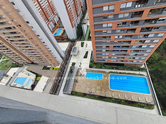 Apartamento de 2 alcobas en arriendo en Villa Carlota, Medellín, 84 m² · foto 9 de 24