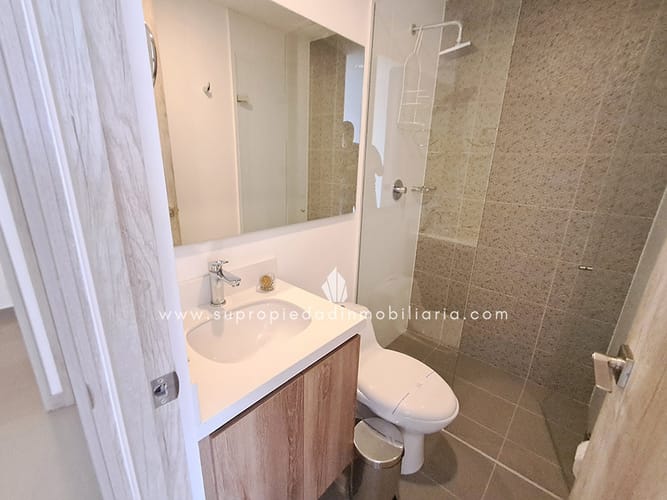 Apartamento de 2 alcobas en arriendo en Villa Carlota, Medellín, 84 m² · foto 23 de 24
