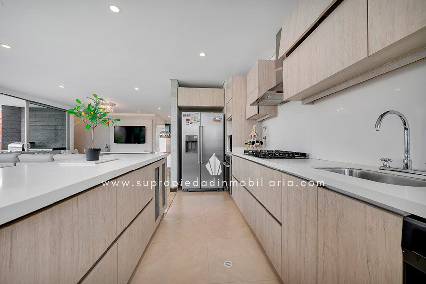 Apartamento en venta en Castropol, Medellín · foto 6 de 20