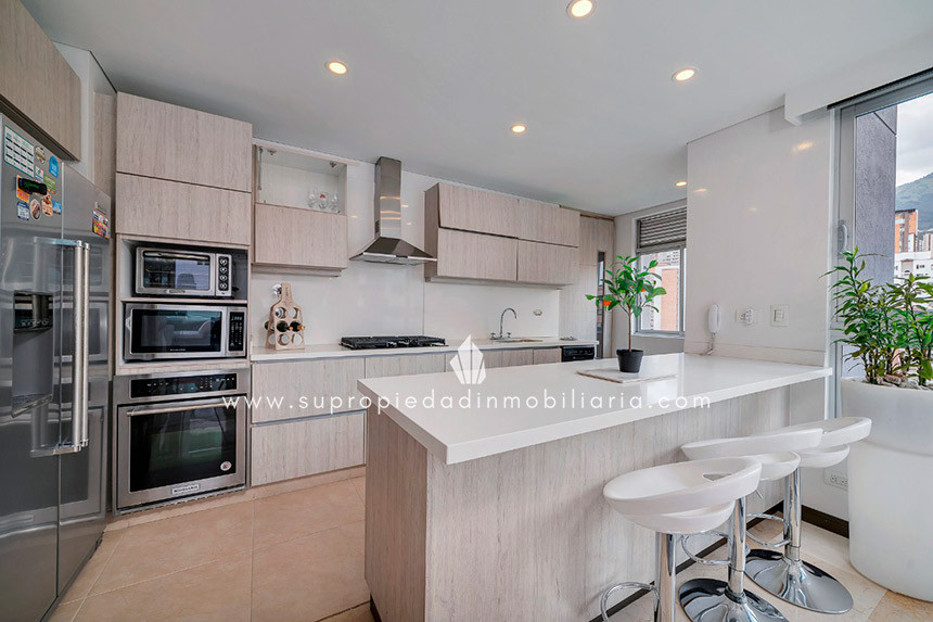 Apartamento en venta en Castropol, Medellín · foto 8 de 20