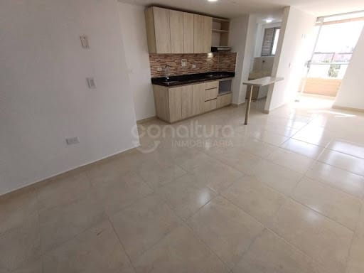 Apartamento de 3 alcobas en arriendo en Loma Del Barro, Sabaneta, 77 m² · foto 2 de 21
