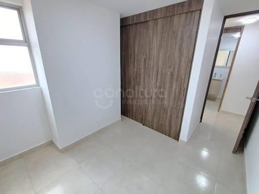 Apartamento de 3 alcobas en arriendo en Loma Del Barro, Sabaneta, 77 m² · foto 8 de 21