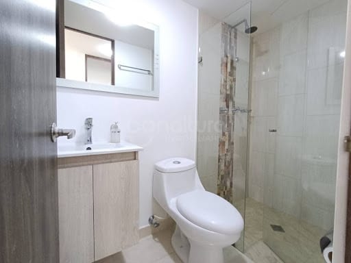 Apartamento de 3 alcobas en arriendo en Loma Del Barro, Sabaneta, 77 m² · foto 15 de 21