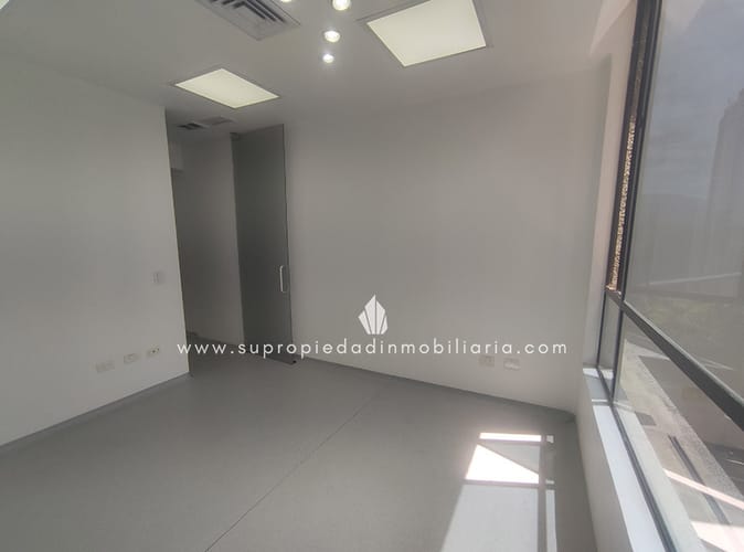Local en arriendo en Milla De Oro, Medellín, 46 m² · foto 10 de 11