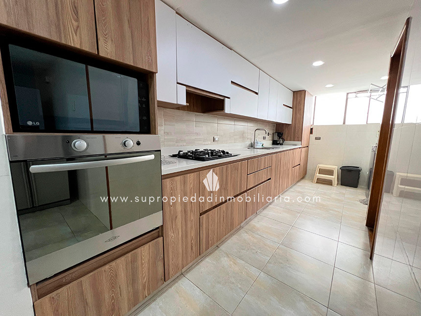 Apartamento en arriendo en San Lucas, Medellín · foto 3 de 24