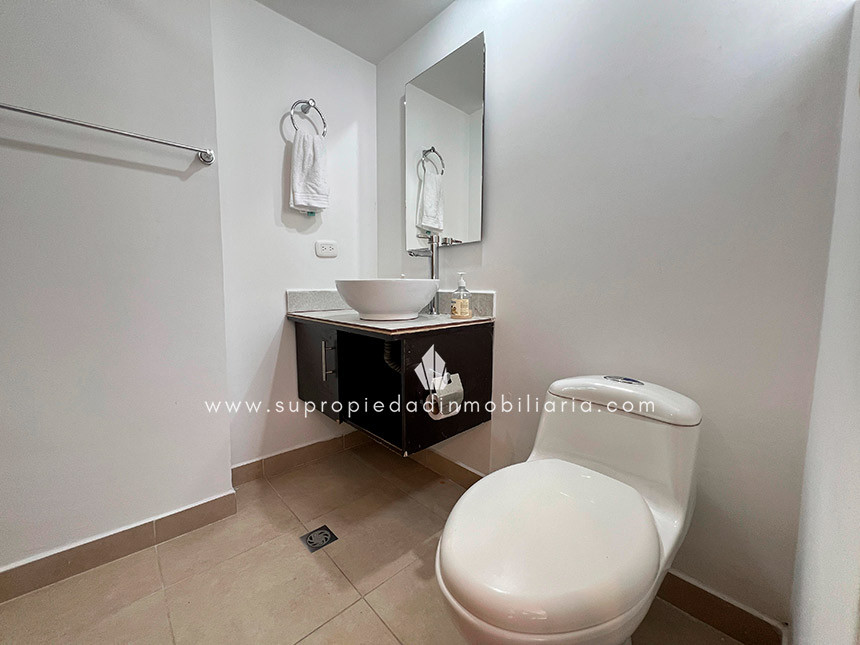 Apartamento en arriendo en San Lucas, Medellín · foto 22 de 24
