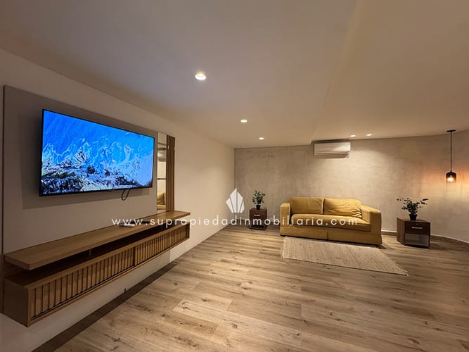 Casa de 3 alcobas en venta en San Lucas, Medellín, 640 m² · foto 18 de 24