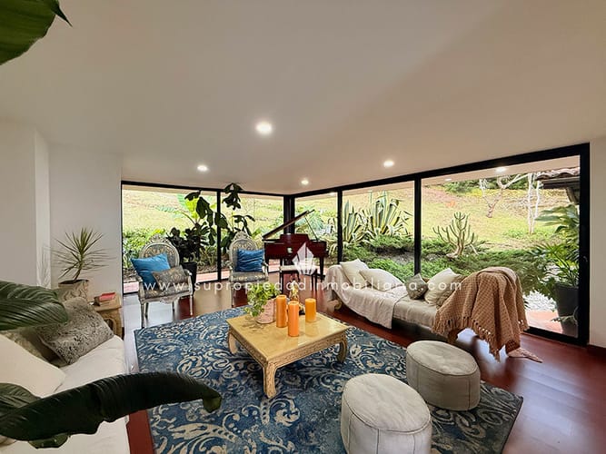 Casa de 6 alcobas en venta en Loma Del Escobero, Envigado, 550 m² · foto 7 de 24
