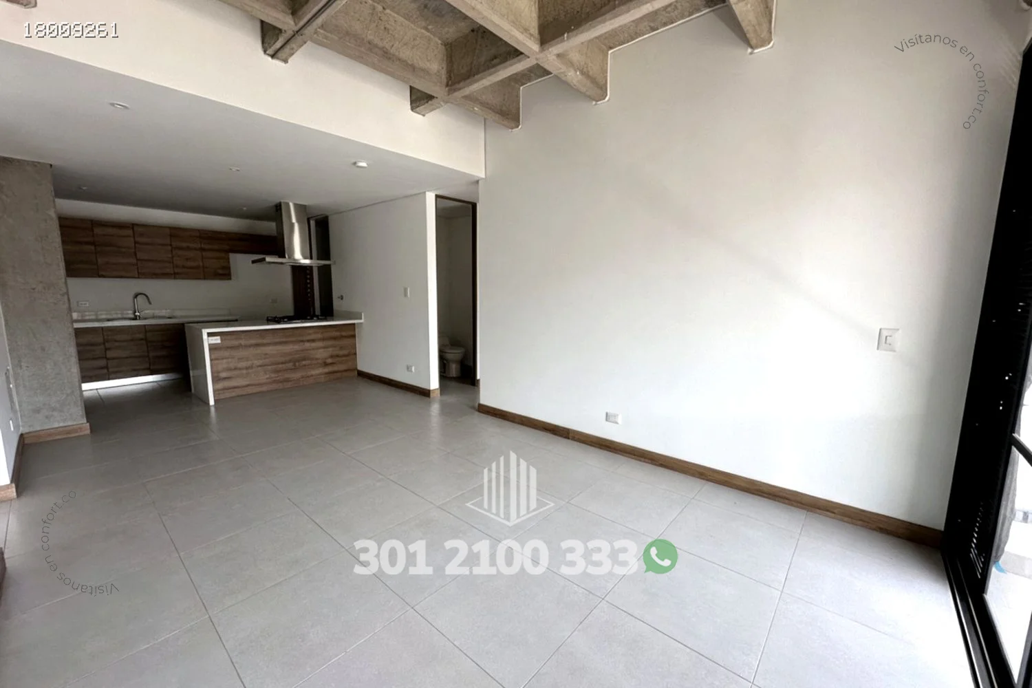 Apartamento en arriendo en Ciudad Del Río, Medellín · foto 3 de 24