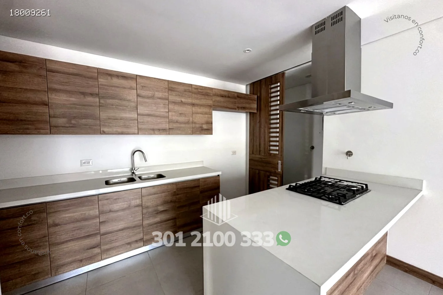 Apartamento en arriendo en Ciudad Del Río, Medellín · foto 6 de 24