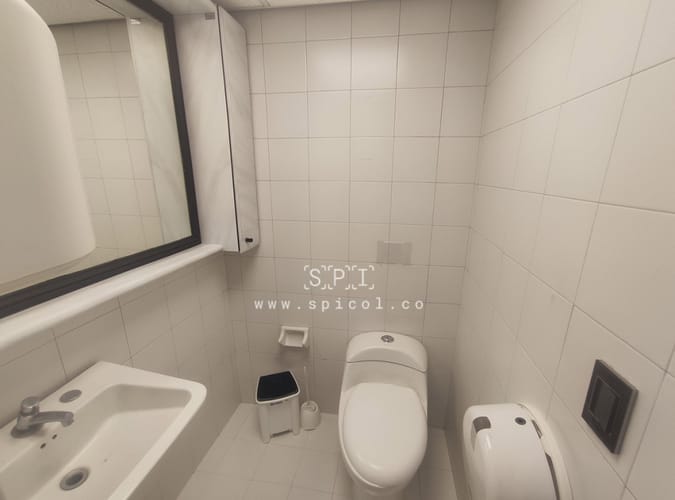 Oficina en arriendo en Patio Bonito, Medellín, 125 m² · foto 10 de 12