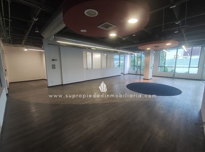 Local en arriendo en Milla De Oro, Medellín, 203 m² · foto 10 de 23