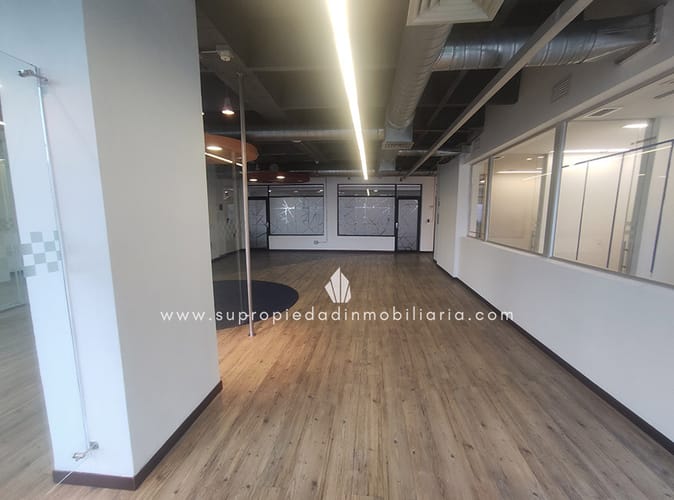 Local en arriendo en Milla De Oro, Medellín, 203 m² · foto 12 de 23