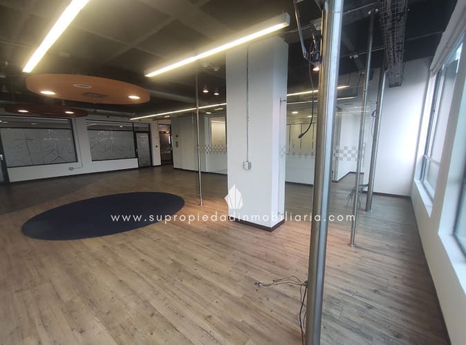 Local en arriendo en Milla De Oro, Medellín, 203 m² · foto 13 de 23