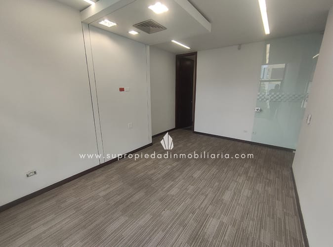 Local en arriendo en Milla De Oro, Medellín, 203 m² · foto 20 de 23