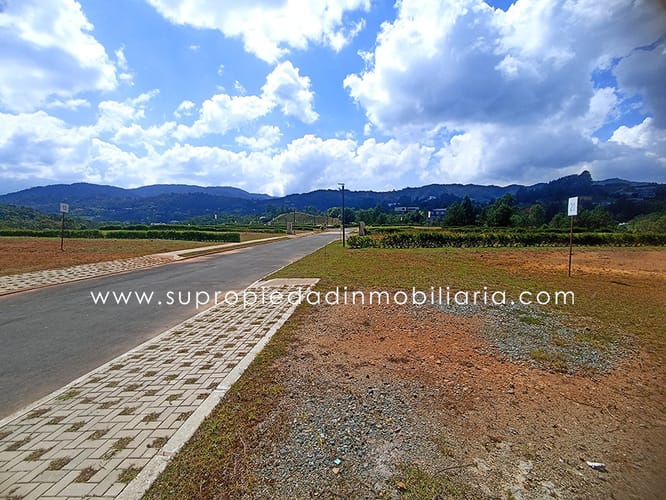 Lote en venta en Loma Del Chocho, Envigado, 776 m² · foto 7 de 10
