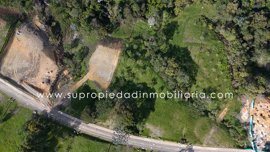 Lote en venta en El Tambo, La Ceja, 3022 m² · foto 7 de 9