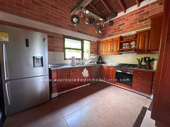 Casa de 5 alcobas en venta en Pan De Azucar, Sabaneta, 352 m² · foto 21 de 24