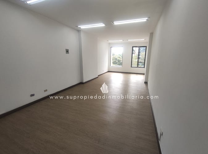 Local en arriendo en Milla De Oro, Medellín, 35 m² · foto 4 de 6