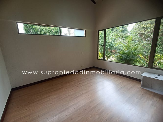 Casa en venta en Loma De Las Brujas, Envigado · foto 7 de 24