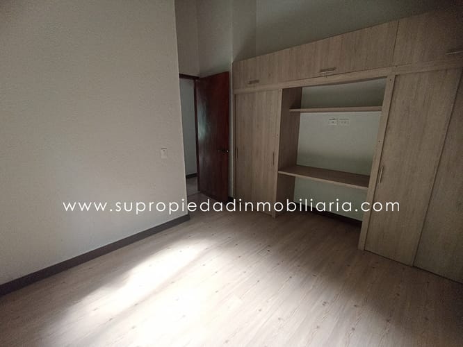 Casa en venta en Loma De Las Brujas, Envigado · foto 12 de 24