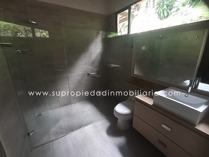 Casa en venta en Loma De Las Brujas, Envigado · foto 19 de 24
