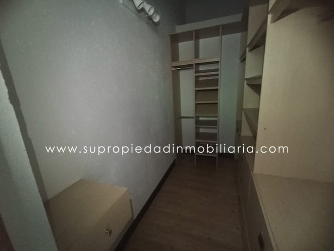 Casa en venta en Loma De Las Brujas, Envigado · foto 20 de 24