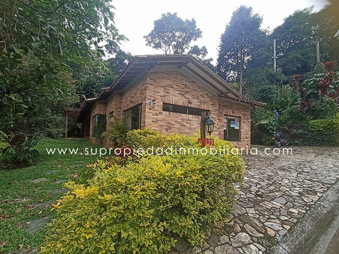 Casa en venta en Loma De Las Brujas, Envigado · foto 21 de 24