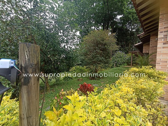 Casa en venta en Loma De Las Brujas, Envigado · foto 22 de 24