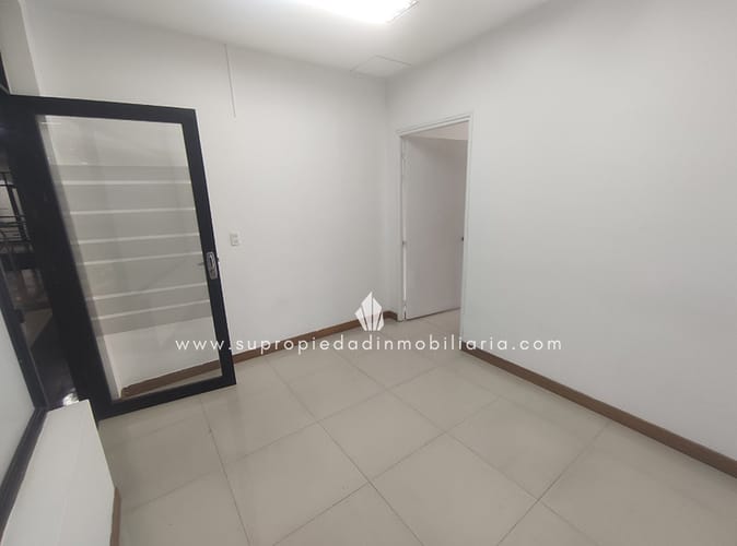 Local en arriendo en Milla De Oro, Medellín, 46 m² · foto 4 de 11