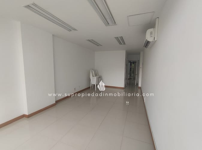 Local en arriendo en Milla De Oro, Medellín, 46 m² · foto 9 de 11