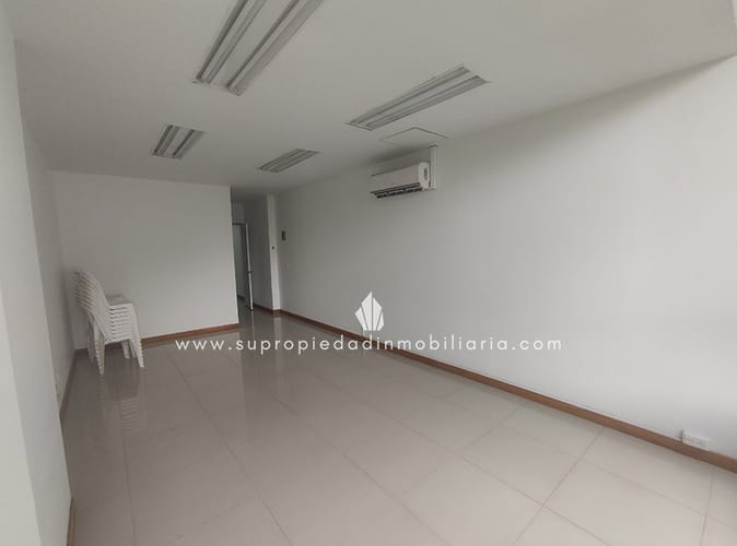 Local en arriendo en Milla De Oro, Medellín, 46 m² · foto 10 de 11