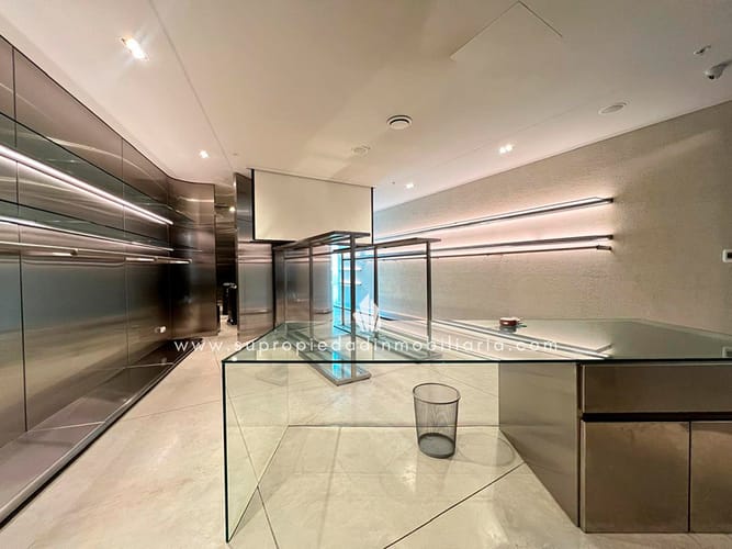 Oficina en arriendo en Las Lomas, Medellín, 58 m² · foto 4 de 11
