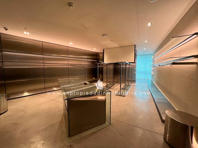 Oficina en arriendo en Las Lomas, Medellín, 58 m² · foto 5 de 11