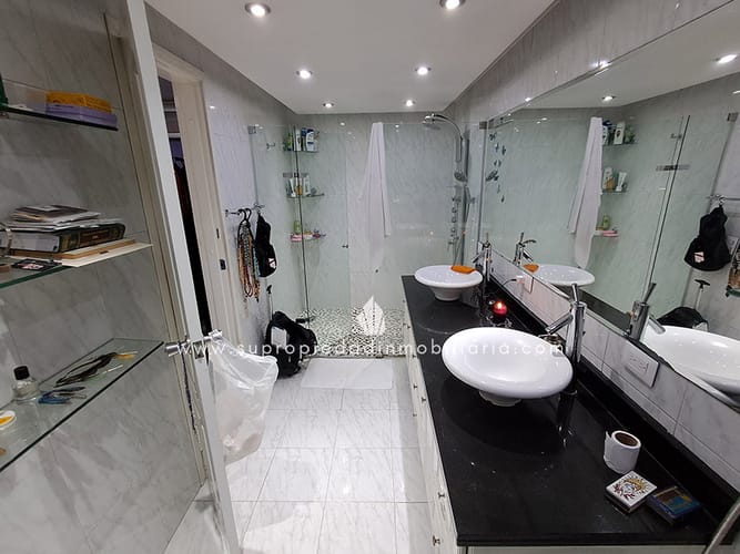 Apartamento de 6 alcobas en venta en Lorena, Medellín, 250 m² · foto 10 de 14