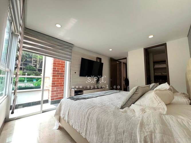 Apartamento de 3 alcobas en arriendo en El Poblado, Medellín, 130 m² · foto 11 de 22