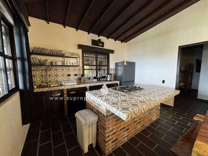 Casa de 4 alcobas en venta en San Cristobal, Medellín, 550 m² · foto 8 de 24