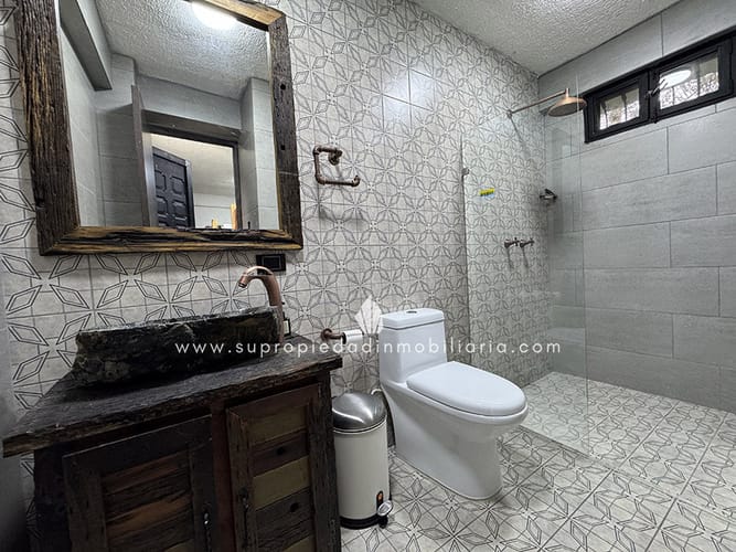Casa de 4 alcobas en venta en San Cristobal, Medellín, 550 m² · foto 13 de 24