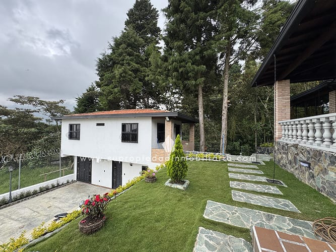 Casa de 4 alcobas en venta en San Cristobal, Medellín, 550 m² · foto 14 de 24