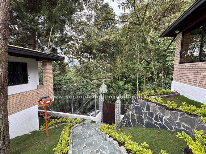 Casa de 4 alcobas en venta en San Cristobal, Medellín, 550 m² · foto 16 de 24