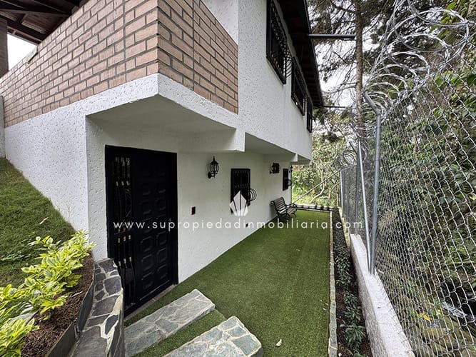 Casa de 4 alcobas en venta en San Cristobal, Medellín, 550 m² · foto 17 de 24