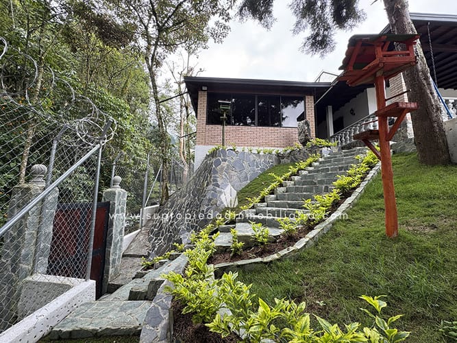 Casa de 4 alcobas en venta en San Cristobal, Medellín, 550 m² · foto 18 de 24